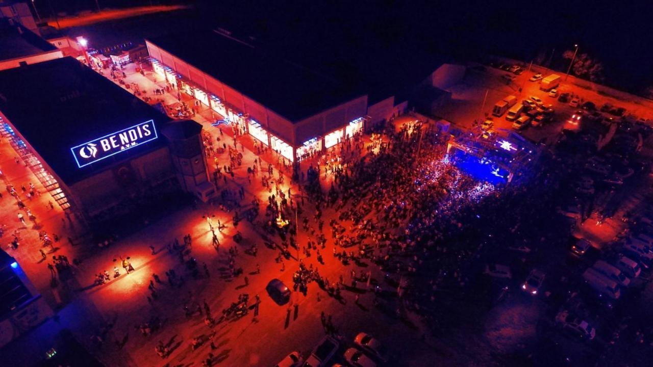 Bendis Hotel Halic Bagian luar foto