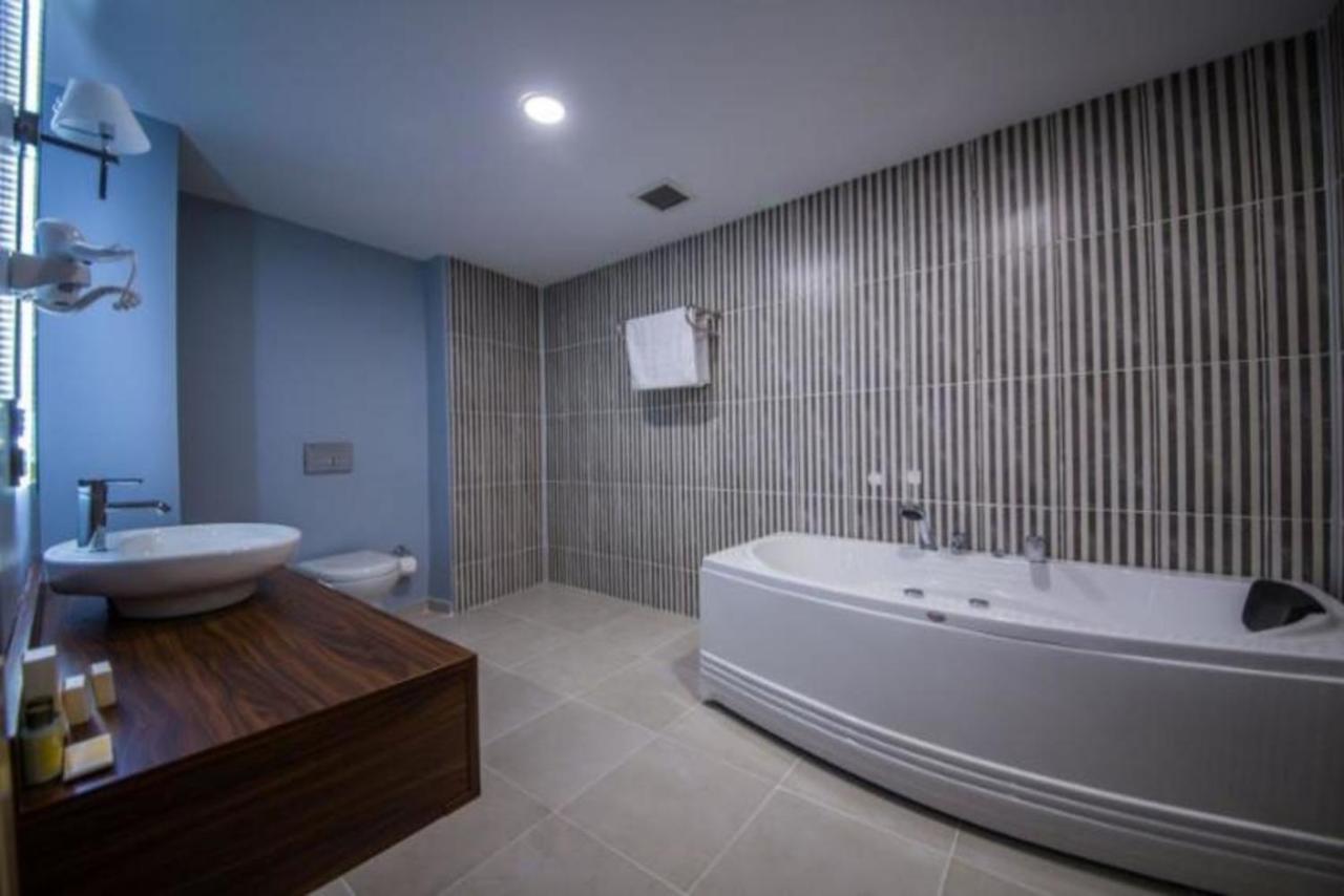 Bendis Hotel Halic Bagian luar foto
